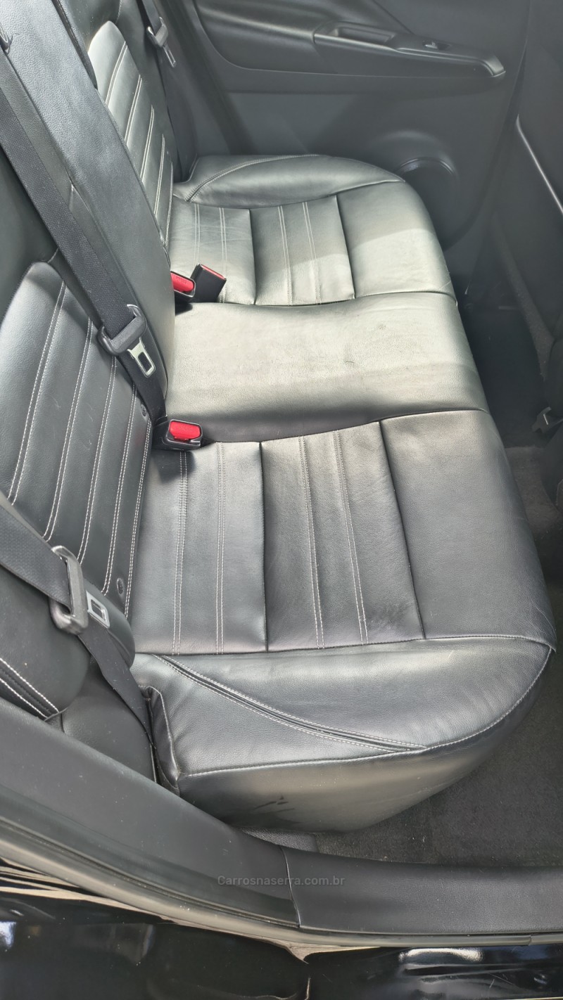 KICKS 1.6 16V FLEX SL 4P XTRONIC - 2017 - CAXIAS DO SUL