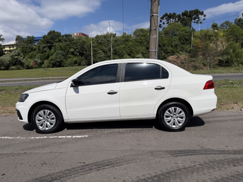 VOYAGE 1.0 MI TRENDLINE 8V FLEX 4P MANUAL - 2017 - CAXIAS DO SUL