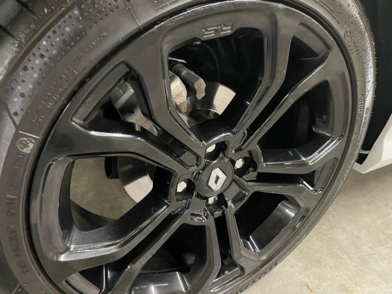 SANDERO 2.0 RS 16V FLEX 4P MANUAL - 2017 - CAXIAS DO SUL