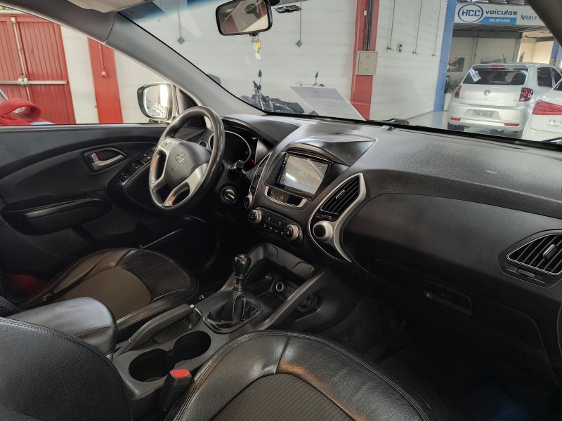 IX35 2.0 MPI 4X2 16V FLEX 4P MANUAL - 2012 - CAXIAS DO SUL