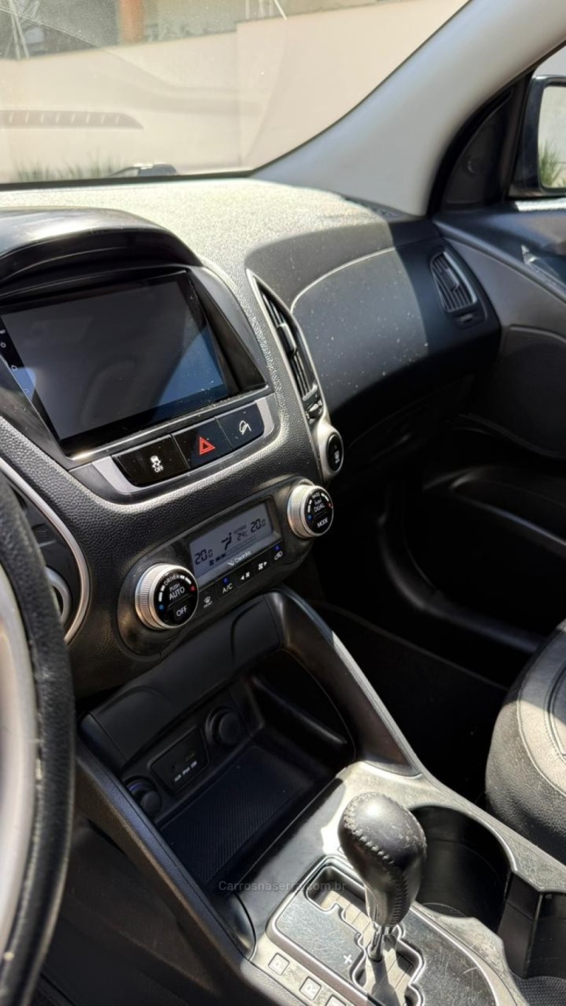 IX35 2.0 MPFI GLS 4X2 16V GASOLINA 4P AUTOMÁTICO - 2012 - TAQUARA
