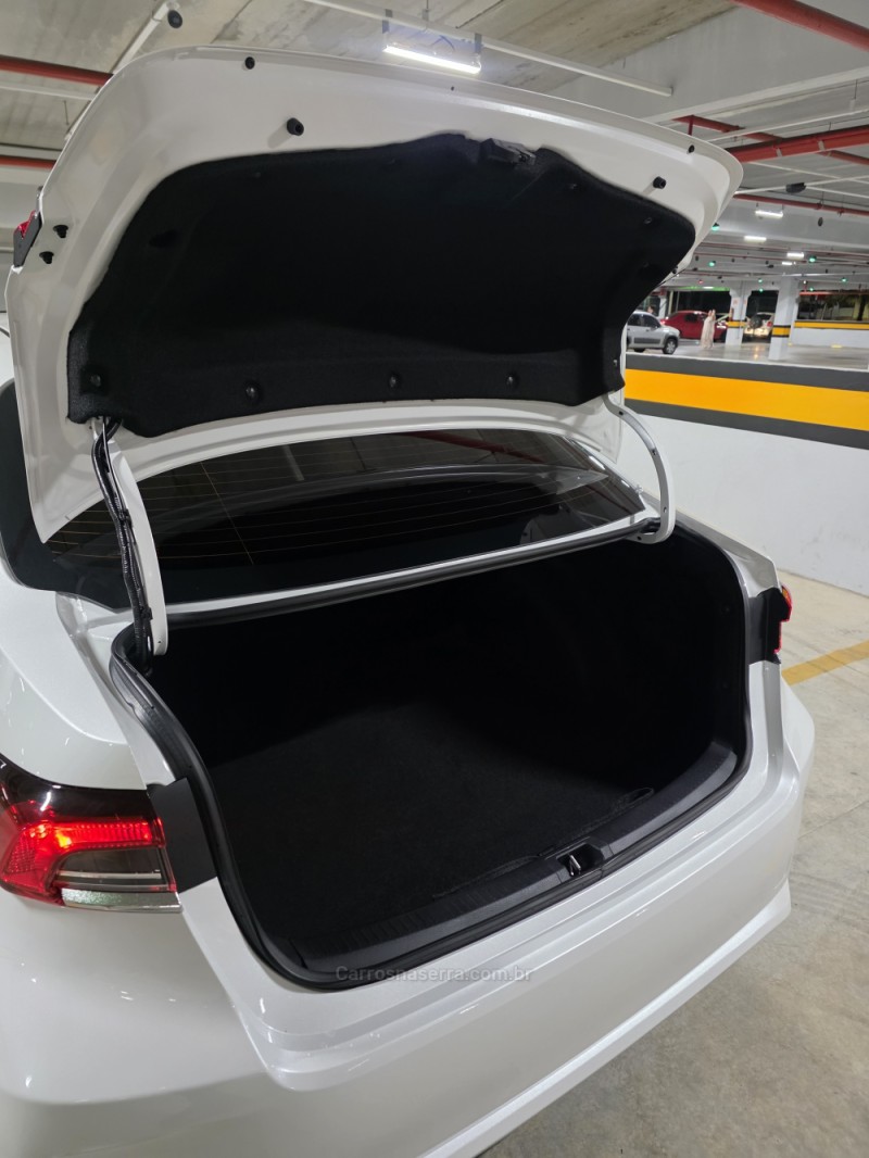 COROLLA 2.0 GLI 16V FLEX 4P AUTOMÁTICO - 2025 - CAXIAS DO SUL