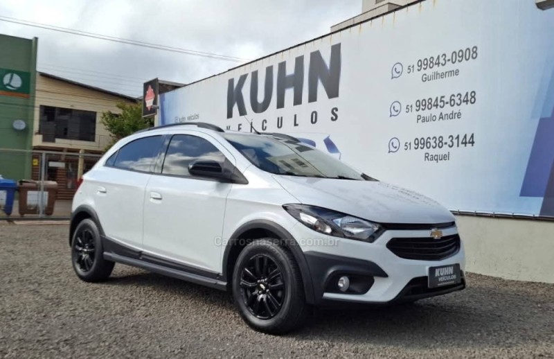 ONIX 1.4 MPFI ACTIV 8V FLEX 4P AUTOMÁTICO - 2019 - SALVADOR DO SUL