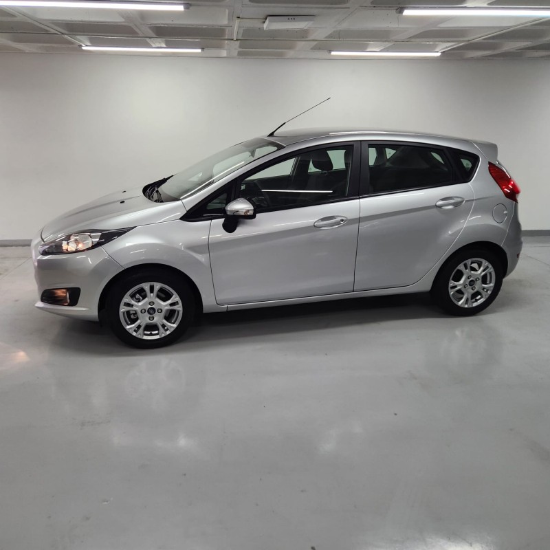 FIESTA 1.6 SE HATCH 16V FLEX 4P MANUAL - 2017 - BENTO GONçALVES