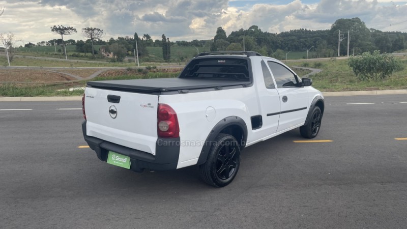 MONTANA 1.8 MPFI CONQUEST CS 8V FLEX 2P MANUAL - 2006 - VILA FLORES