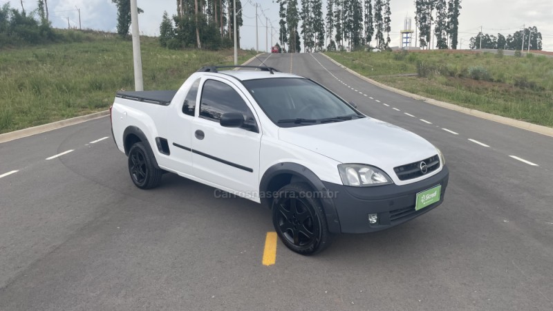 MONTANA 1.8 MPFI CONQUEST CS 8V FLEX 2P MANUAL - 2006 - VILA FLORES