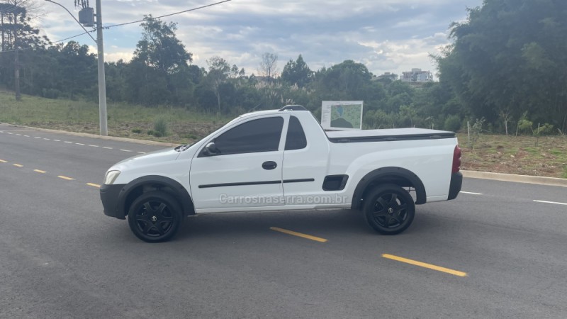 MONTANA 1.8 MPFI CONQUEST CS 8V FLEX 2P MANUAL - 2006 - VILA FLORES