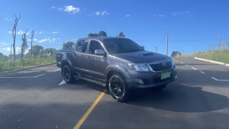 hilux 3.0 srv 4x4 cd 16v turbo intercooler diesel 4p automatico 2012 vila flores