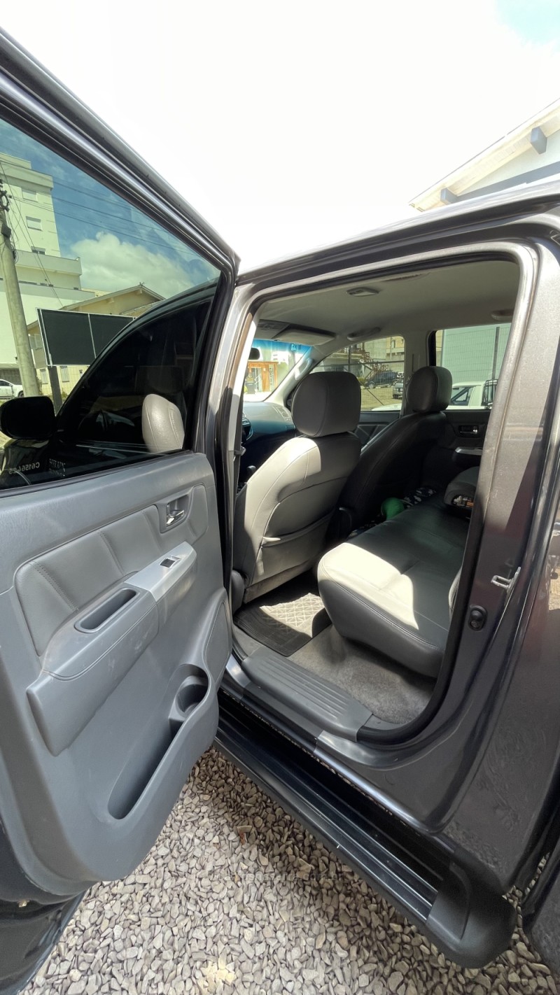 HILUX 3.0 SRV 4X4 CD 16V TURBO INTERCOOLER DIESEL 4P AUTOMÁTICO - 2012 - VILA FLORES