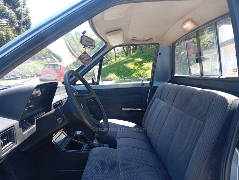 PAMPA 1.8 GL 8V CS GASOLINA 2P MANUAL - 1991 - FARROUPILHA