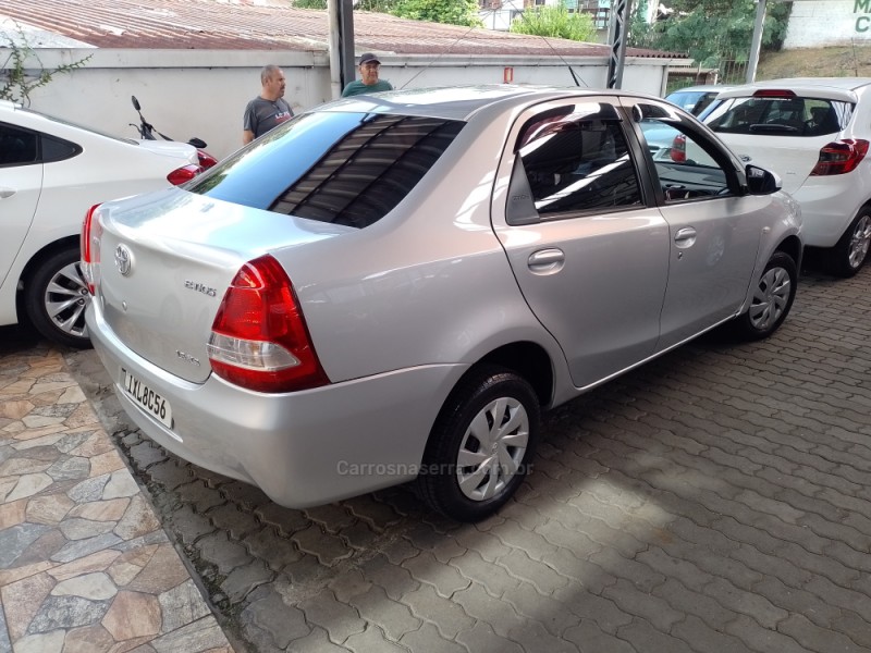 ETIOS 1.5 XS 16V FLEX 4P MANUAL - 2017 - CAXIAS DO SUL