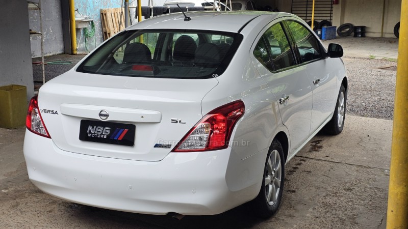 VERSA 1.6 16V FLEX SL 4P MANUAL - 2014 - PORTO ALEGRE