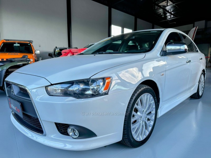 lancer 2.0 cvt 16v gasolina 4p automatico 2015 tres coroas