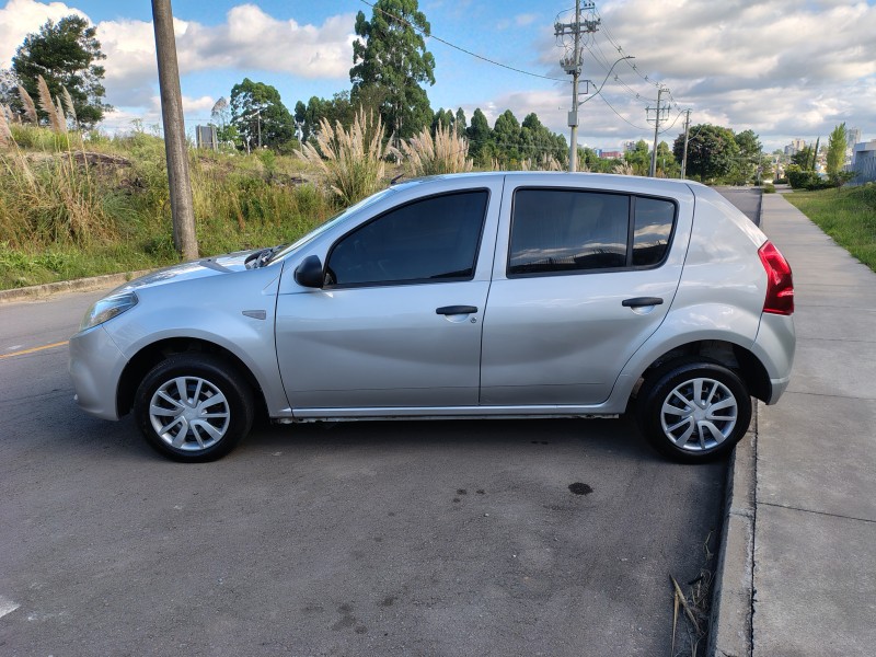 SANDERO 1.0 AUTHENTIQUE 16V FLEX 4P MANUAL - 2012 - CAXIAS DO SUL
