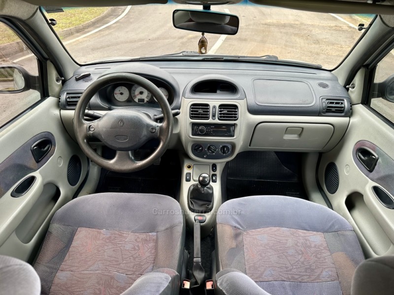 CLIO 1.6 EXPRESSION SEDAN 16V GASOLINA 4P MANUAL - 2005 - CAXIAS DO SUL