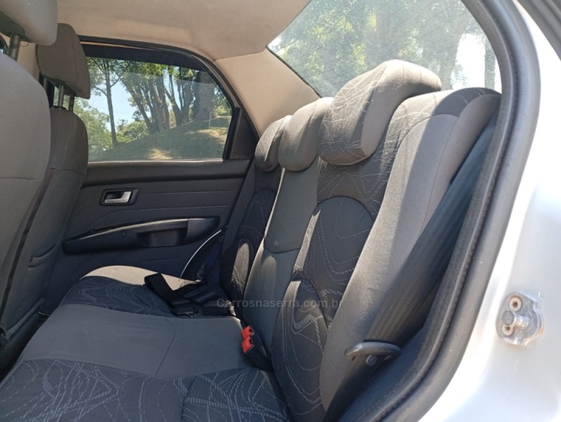 SIENA 1.0 MPI EL CELEBRATION 8V FLEX 4P MANUAL - 2014 - FARROUPILHA