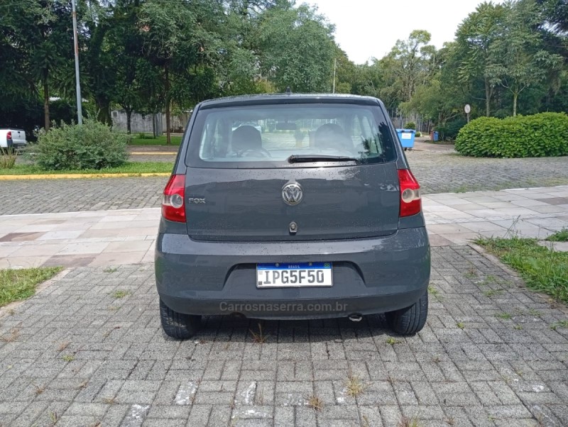 FOX 1.0 MI PLUS 8V FLEX 2P MANUAL - 2009 - FARROUPILHA