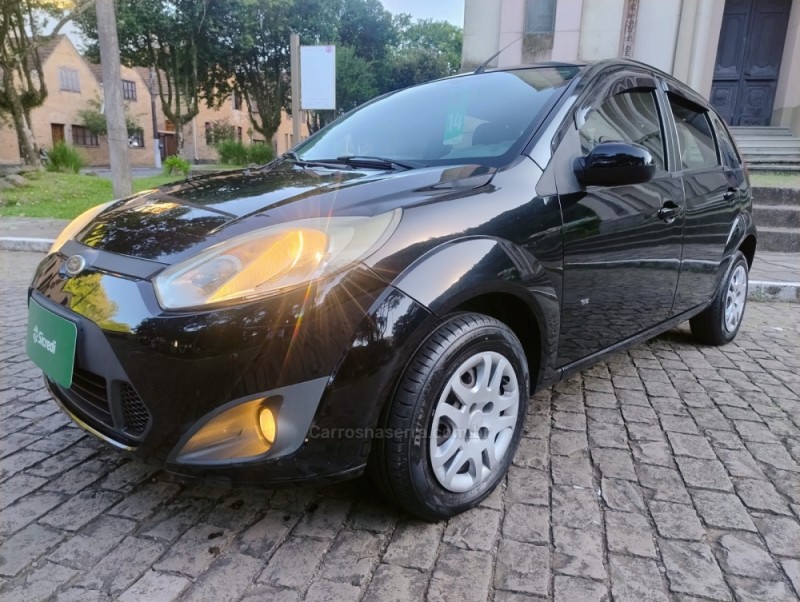 FIESTA 1.0 ROCAM S 8V FLEX 4P MANUAL - 2014 - CAXIAS DO SUL