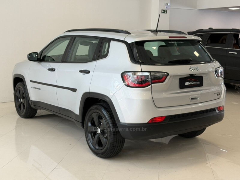 COMPASS 2.0 16V FLEX SPORT AUTOMÁTICO - 2018 - BENTO GONçALVES