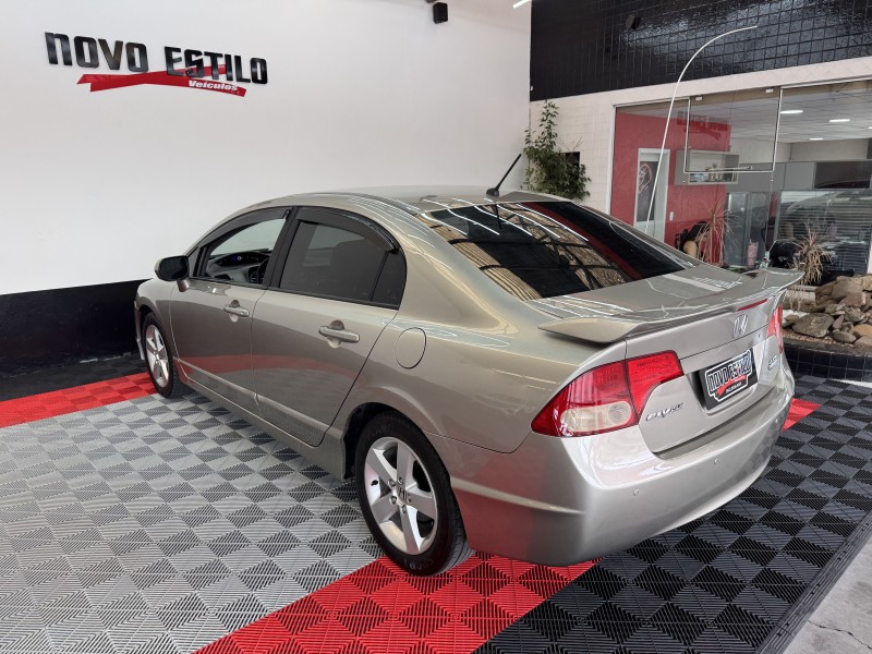 CIVIC 1.8 LXS 16V FLEX 4P AUTOMÁTICO - 2010 - CAXIAS DO SUL