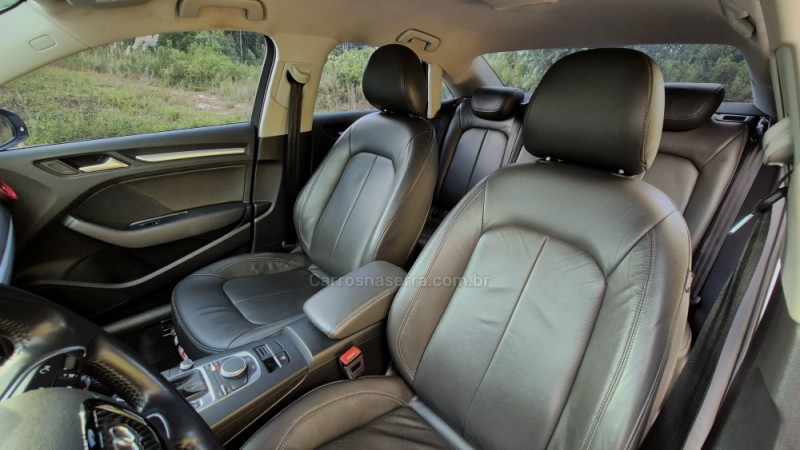 A3 1.4 TFSI SEDAN ATTRACTION 16V FLEX 4P TIPTRONIC - 2016 - FARROUPILHA