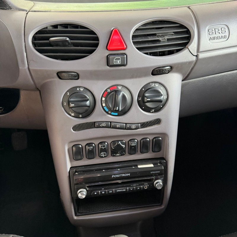 A 160 1.6 GASOLINA CLASSIC MANUAL 4P - 2005 - CAXIAS DO SUL