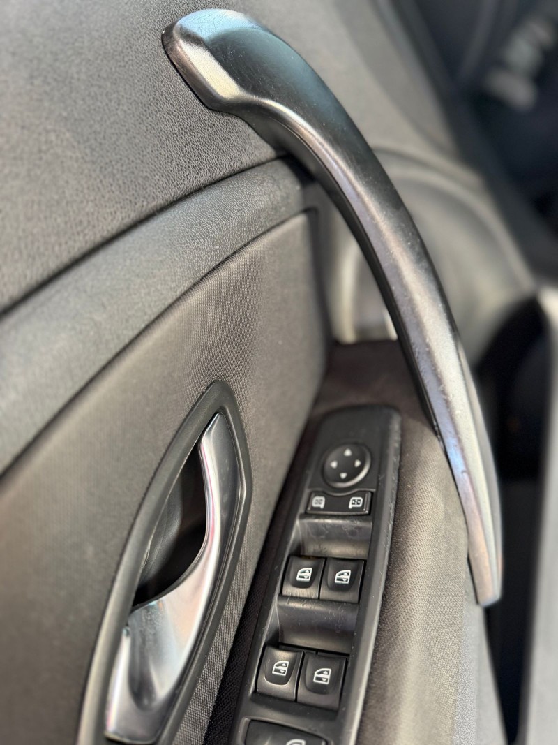 FLUENCE 2.0 DYNAMIQUE 16V FLEX 4P MANUAL - 2012 - CAXIAS DO SUL