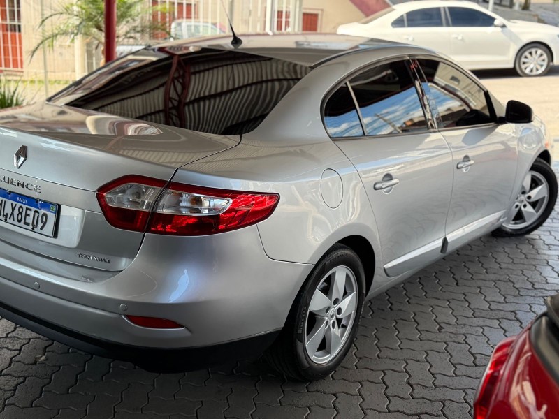 FLUENCE 2.0 DYNAMIQUE 16V FLEX 4P MANUAL - 2012 - CAXIAS DO SUL