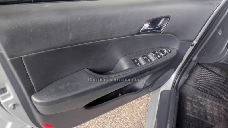 I30 CW 2.0 MPFI GLS 16V GASOLINA 4P AUTOMÁTICO - 2011 - SAPIRANGA