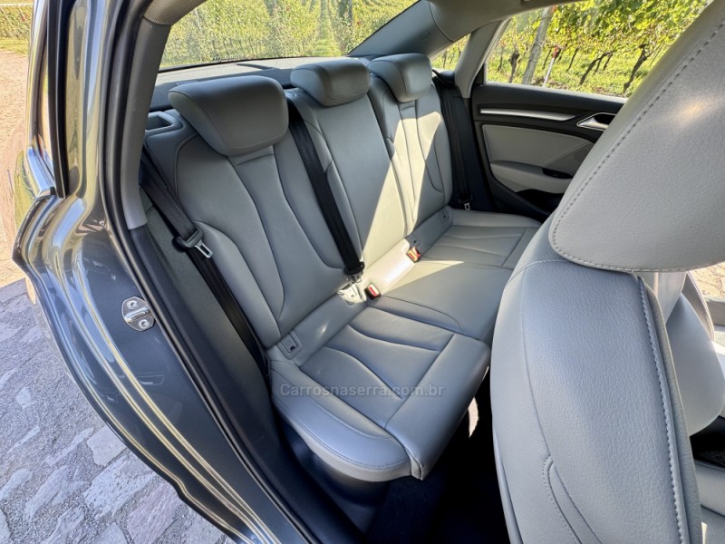 A3 1.4 TFSI SEDAN PRESTIGE PLUS 25 ANOS FLEX 4P AUTOMÁTICO - 2019 - FLORES DA CUNHA