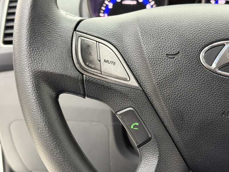 HB20S 1.6 COMFORT PLUS 16V FLEX 4P MANUAL - 2015 - SANTA CRUZ DO SUL