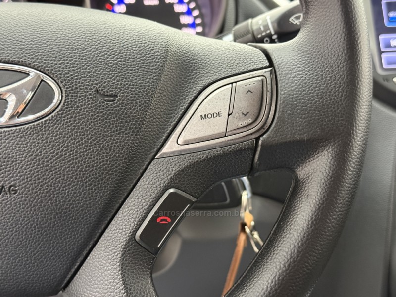 HB20S 1.6 COMFORT PLUS 16V FLEX 4P MANUAL - 2015 - SANTA CRUZ DO SUL