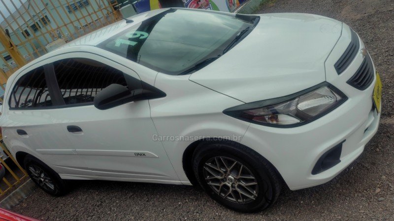 ONIX  - 2019 - SAPIRANGA