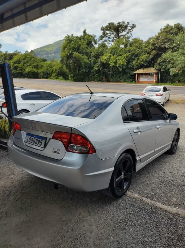 CIVIC 1.8 LXS 16V FLEX 4P AUTOMÁTICO - 2008 - VALE REAL