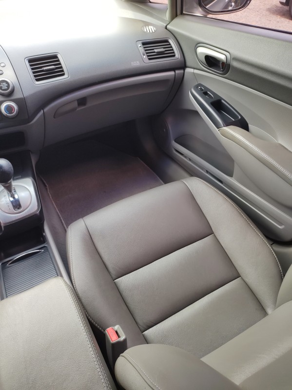 CIVIC 1.8 LXS 16V FLEX 4P AUTOMÁTICO - 2008 - VALE REAL