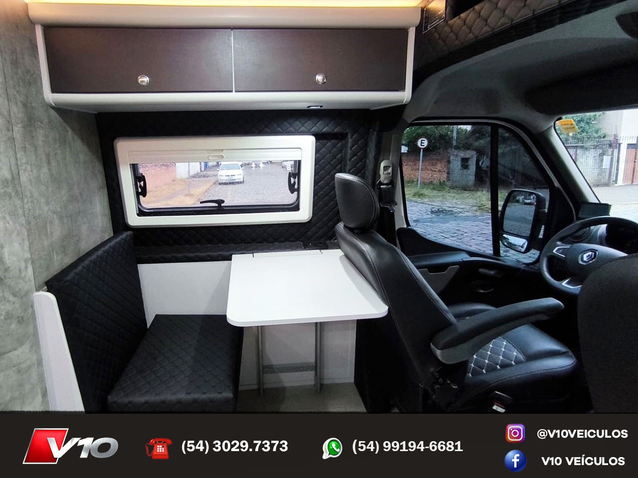 RENAULT - MASTER - 2022/2023 - Branca - R$ 369.900,00