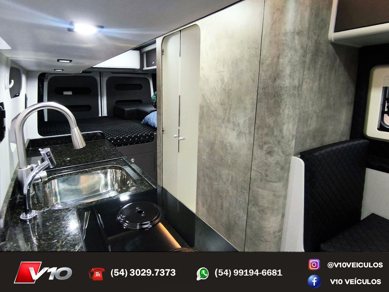 RENAULT - MASTER - 2022/2023 - Branca - R$ 369.900,00