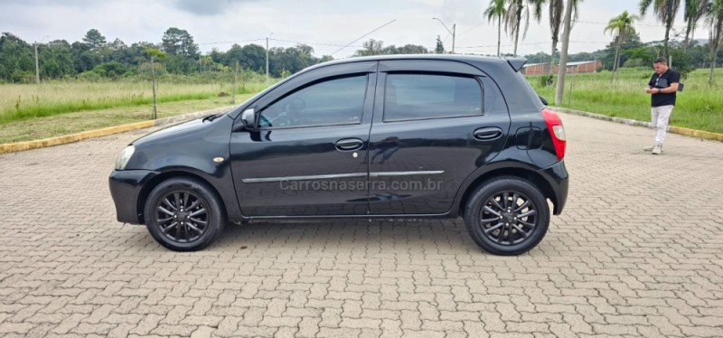 ETIOS 1.5 XLS 16V FLEX 4P MANUAL - 2014 - IVOTI