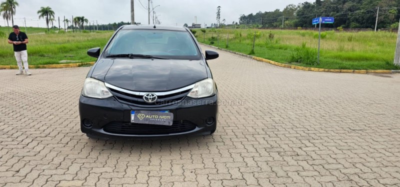 ETIOS 1.5 XLS 16V FLEX 4P MANUAL - 2014 - IVOTI