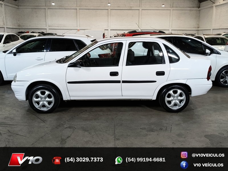 CORSA 1.0 MPFI SUPER SEDAN 8V GASOLINA 4P MANUAL - 1999 - CAXIAS DO SUL