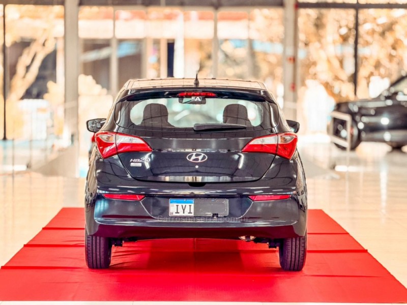HB20 1.0 COMFORT 12V FLEX 4P MANUAL - 2018 - NOVA PRATA