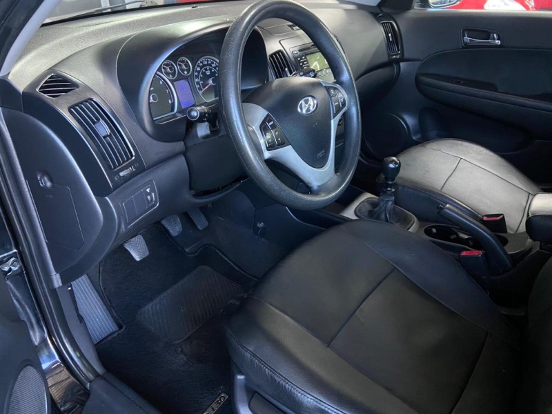 I30 2.0 MPI 16V GASOLINA 4P MANUAL - 2010 - CAXIAS DO SUL