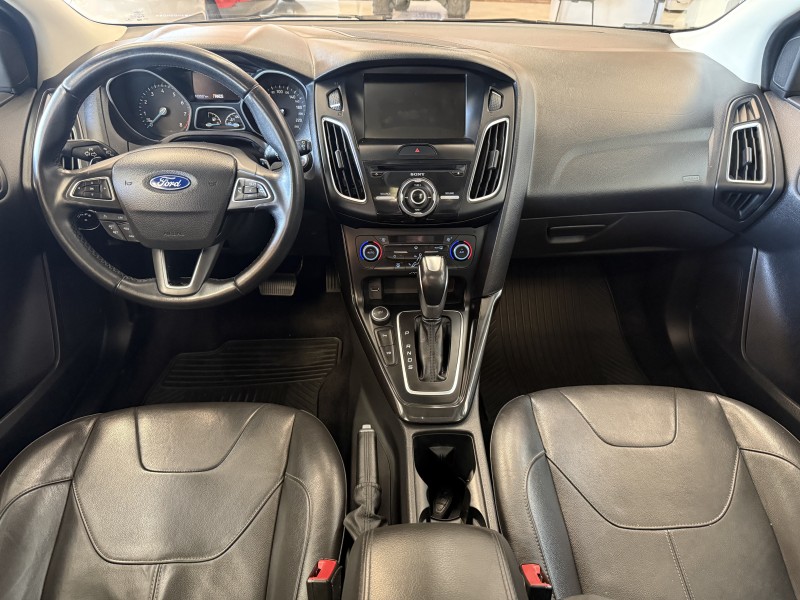 FOCUS 2.0 TITANIUM PLUS 16V FLEX 4P AUTOMÁTICO - 2016 - FARROUPILHA