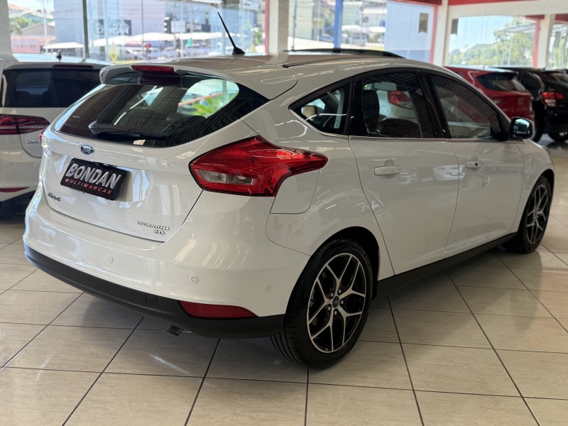 FOCUS 2.0 TITANIUM PLUS 16V FLEX 4P AUTOMÁTICO - 2016 - FARROUPILHA