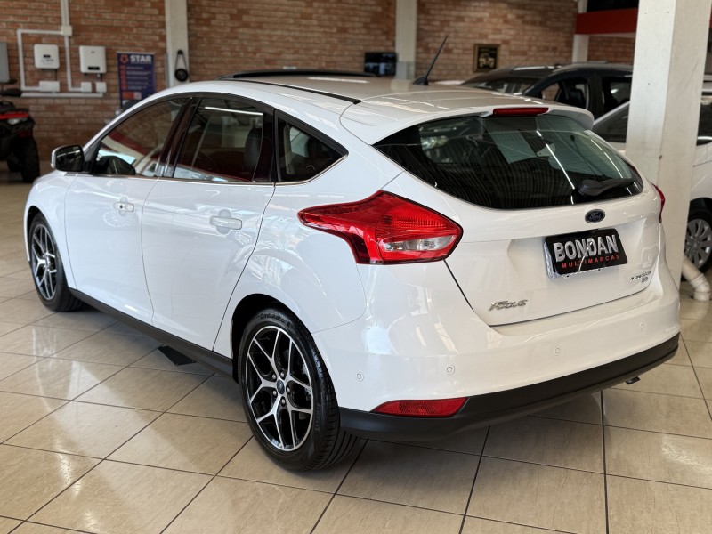 FOCUS 2.0 TITANIUM PLUS 16V FLEX 4P AUTOMÁTICO - 2016 - FARROUPILHA