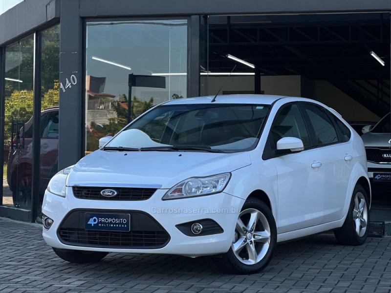 FOCUS 2.0 16V FLEX 4P AUTOMÁTICO - 2013 - ESTâNCIA VELHA