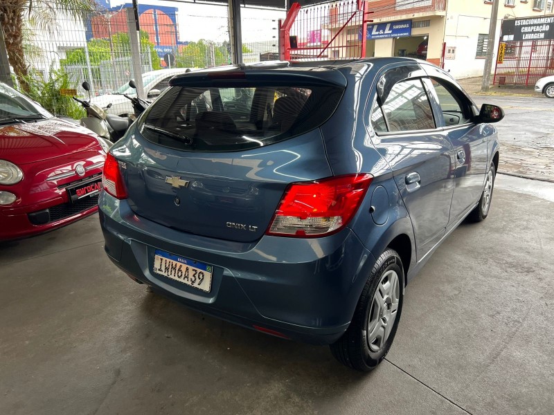 ONIX 1.0 MPFI LT 8V FLEX 4P MANUAL - 2015 - CAXIAS DO SUL