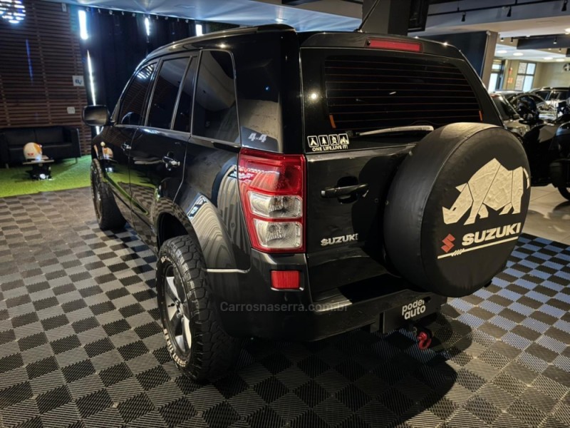 GRAND VITARA 2.0 4X4 16V GASOLINA 4P MANUAL - 2009 - FARROUPILHA