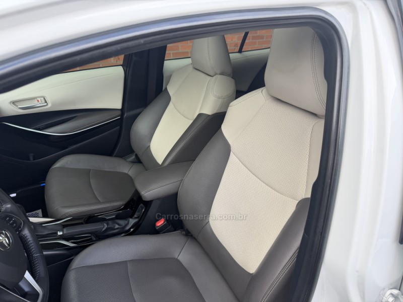 COROLLA 2.0 ALTIS 16V FLEX 4P AUTOMÁTICO - 2024 - GARIBALDI
