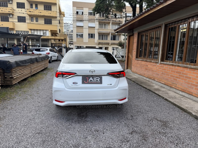 COROLLA 2.0 ALTIS 16V FLEX 4P AUTOMÁTICO - 2024 - GARIBALDI